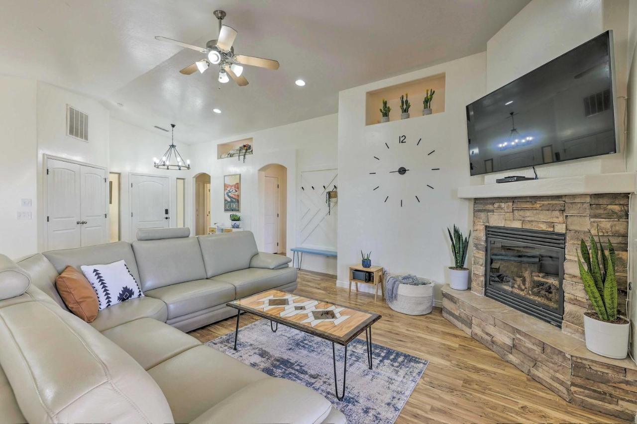 Modern Page Retreat With View, 9 Mi To Wahweap Beach别墅 外观 照片